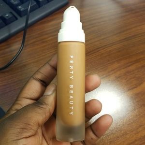 Fenty beauty pro filter soft matte foundation